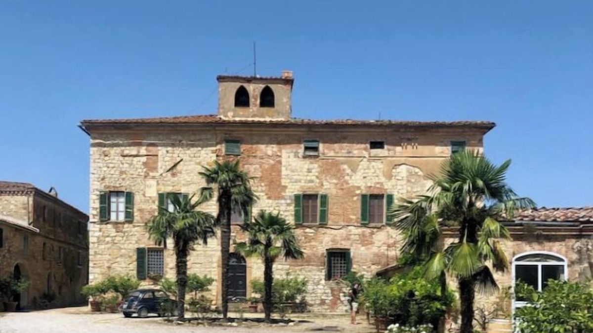 Trequanda Villa | Borgo Belsedere -Perfect for Family-Reunions, Retreats, intimate Weddings & more