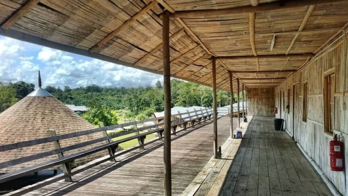 Kuching House | Borneo Tribal Village