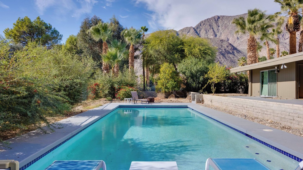 Borrego Springs House | Borrego Springs Retreat w/Pool & Mtn Views
