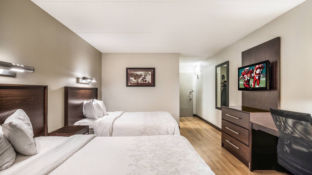 Woburn Hotel | Boston Adventure! 3 Family-Friendly Units, Minutes to Liberty Ride Trolley Tour!