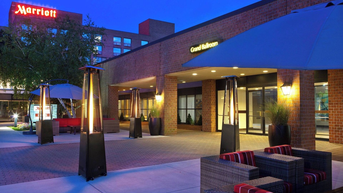 Burlington Hotel | Boston Marriott Burlington
