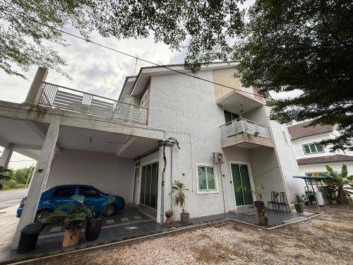 Ipoh House | Botani Lodge