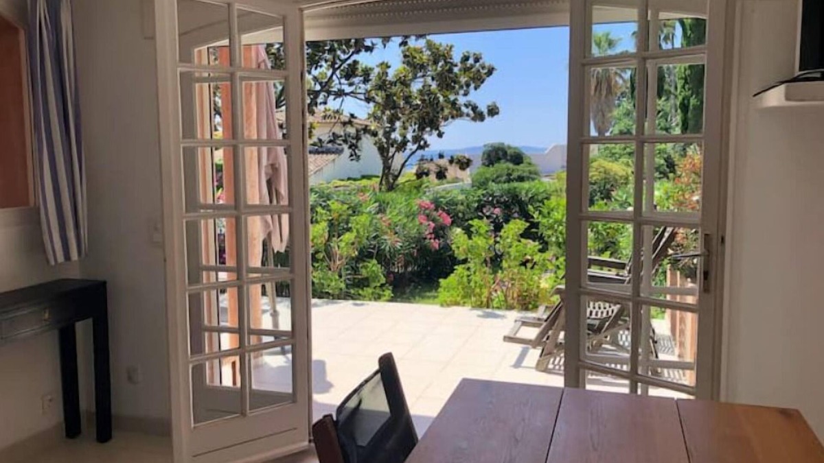 Rayol-Canadel-sur-Mer Apartment | Bougainvillier C