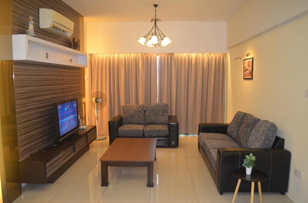 Taman Istana Apartment | Bougainvillea KintaRiverfront