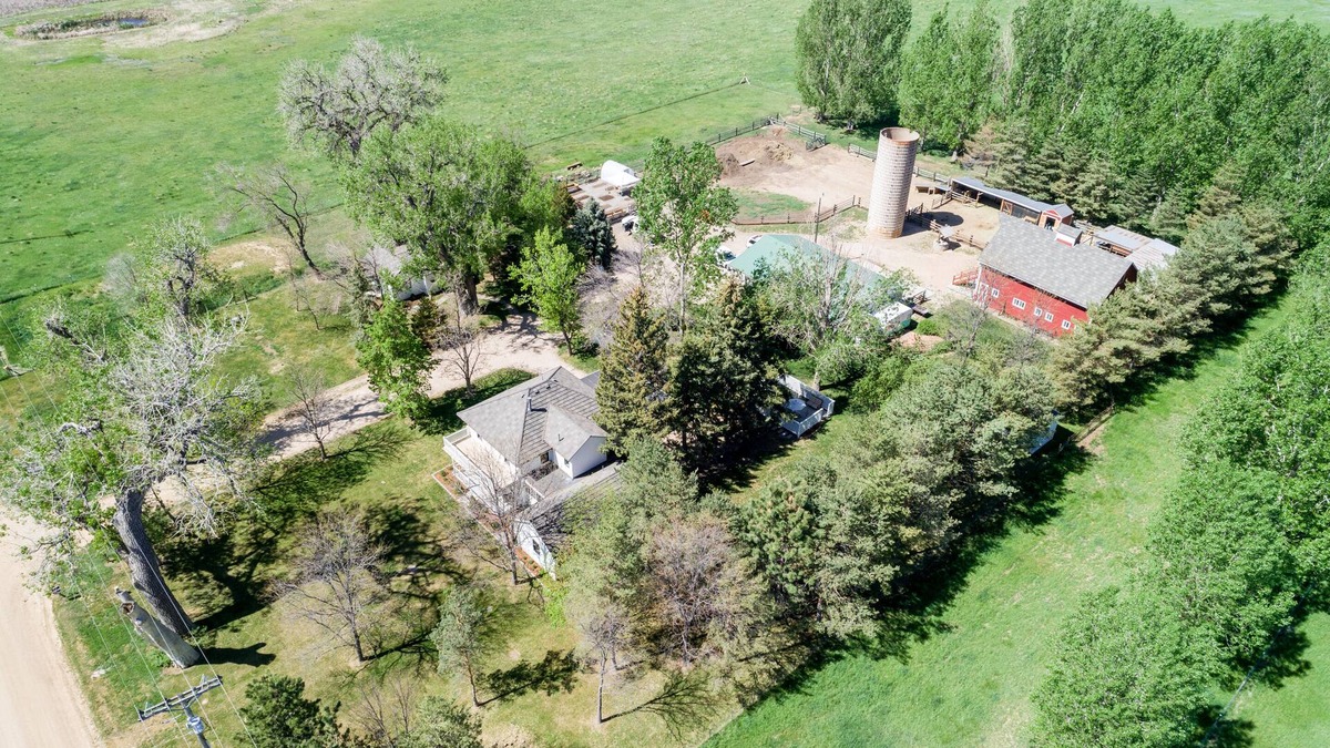 Longmont Other | Boulder Farmhouse with New Decor and Lovely Setting