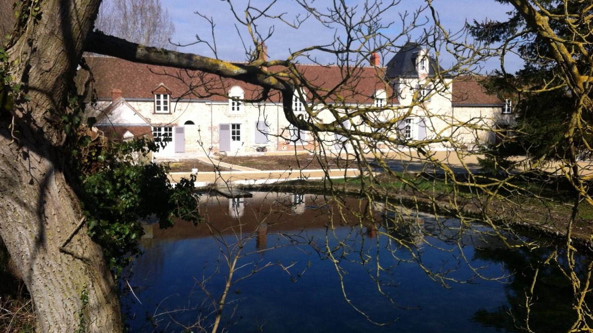 Lailly-en-Val Cottage | Bourgneuf manor house