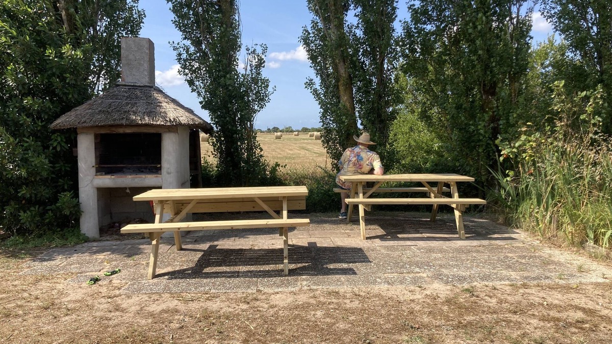 Beauvoir-sur-Mer House | Bourrine Vendéenne Proche de Noirmoutier, Idéal Pour les Grandes Familles