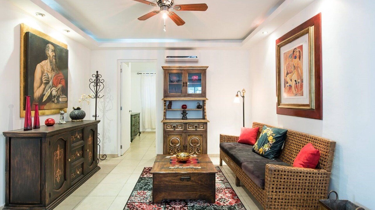 Gonzalo Guerrero Apartment | Boutik Apart 1: One block from 5th Avenue