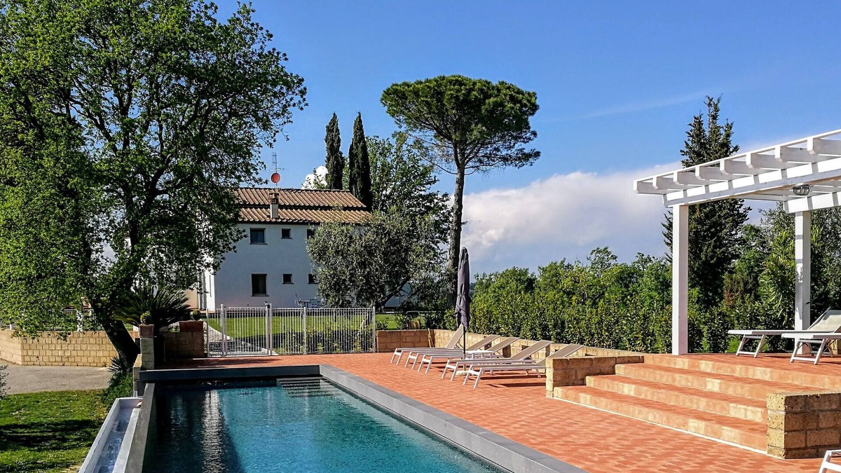 Palaia Other | Boutique farm in the heart of Tuscany