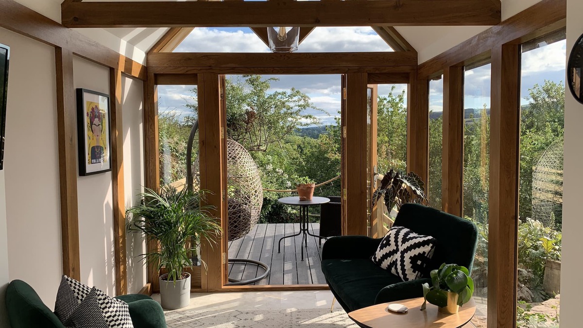 Ludlow Cottage | Boutique garden apartment with decking and views