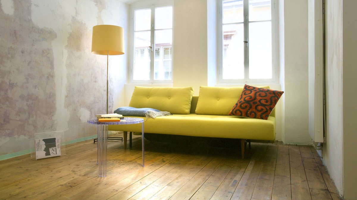 Gruenstadt Apartment | Boutique holiday apartment in the old Moser wine house