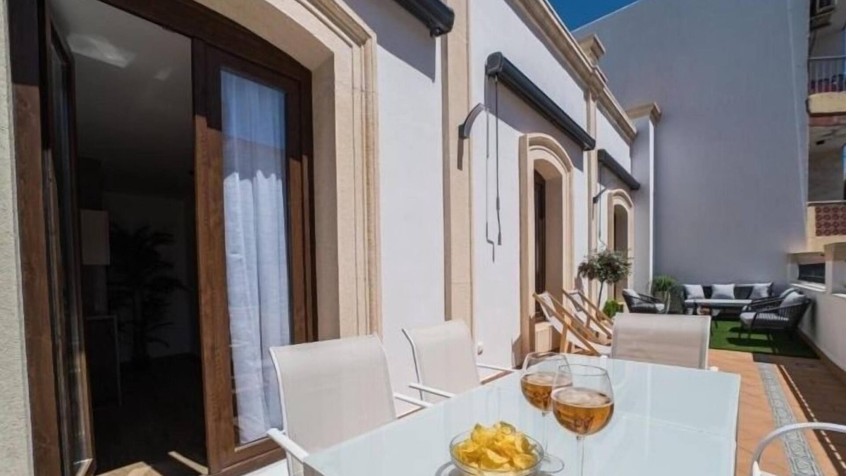 Almeria Centro Apartment | Boutique La Gloria (Atico)