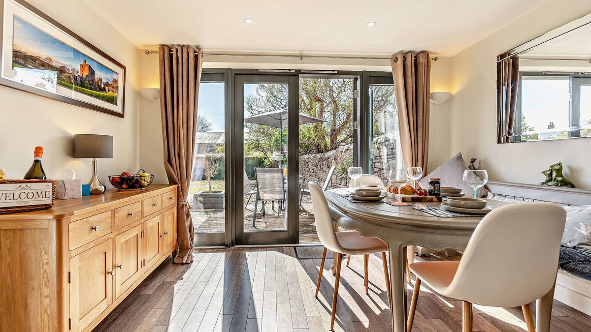 Norham House | Bow Well Lodge - Two Bedroom House, Sleeps 4