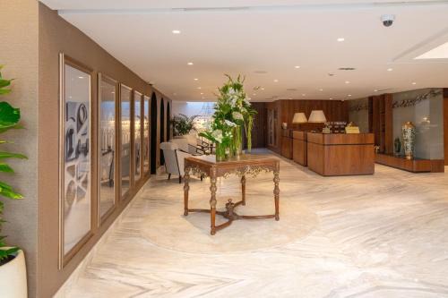 Quartier Administratif Hotel | BRĂAT Hôtel