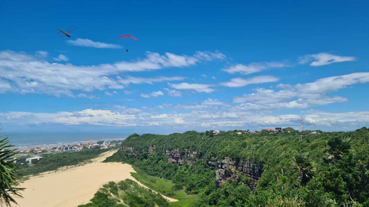 Ararangua House | Casa a Beira-mar em Morro dos Conventos