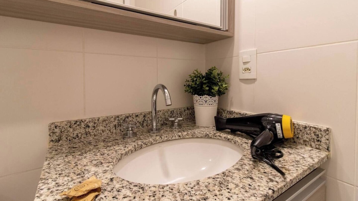 Picanco Apartment | Sunset Studio - GRU 1001