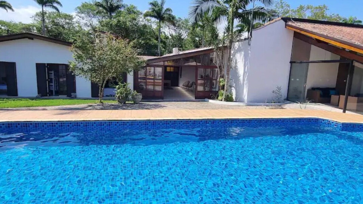 Tenorio Villa | Casa em Condominio Fechado com Piscina