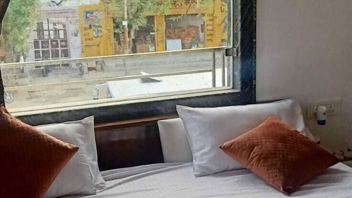 Barsana Hotel | BRAJDHAM HOTEL BARSANA