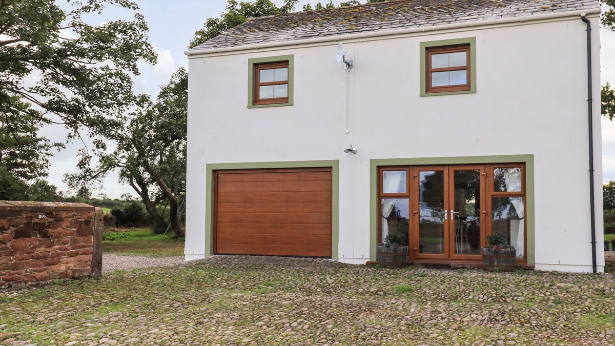 Wigton Cottage | BRAMBLEWOOD COTTAGE, character holiday cottage in Bassenthwaite