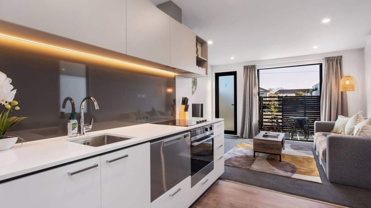 Spreydon Apartment | Brand New 2 Bedroom | Free off Street Parking