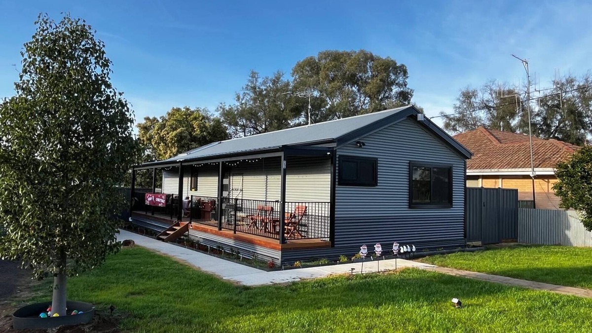 Sea Lake Cabin | Brand New 3 bedrooms Holiday Cabin