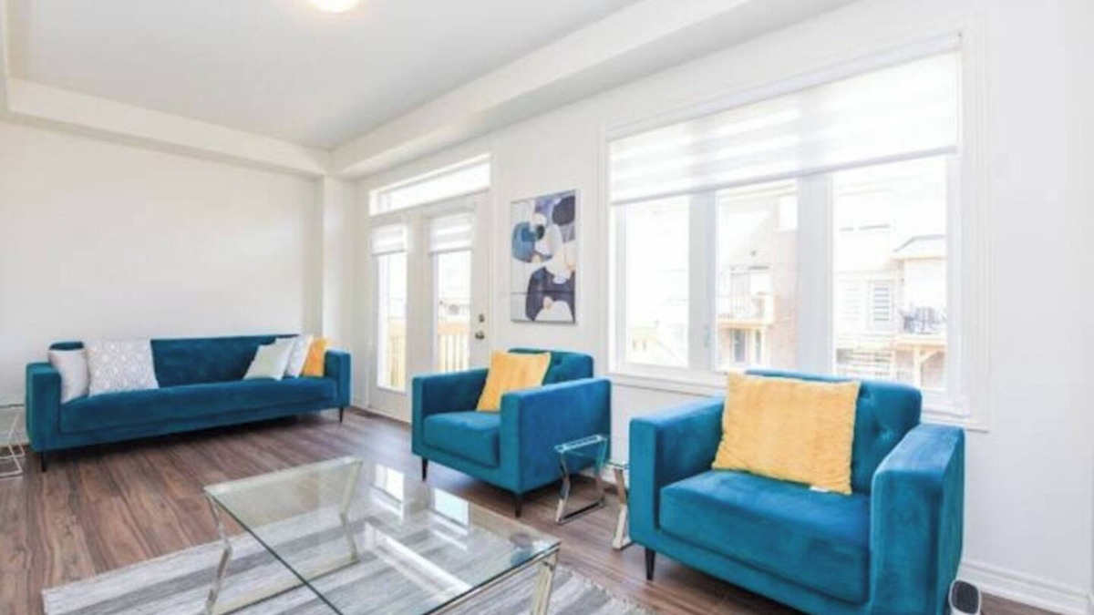 Watertown Apartment | BRAND NEW 4BR Home in Waterdown
