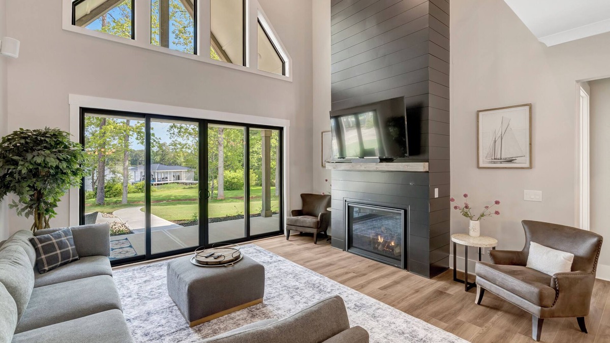 Henrico House | Brand New 6-bedroom Lakefront House with Boathouse on over 2 Acres!