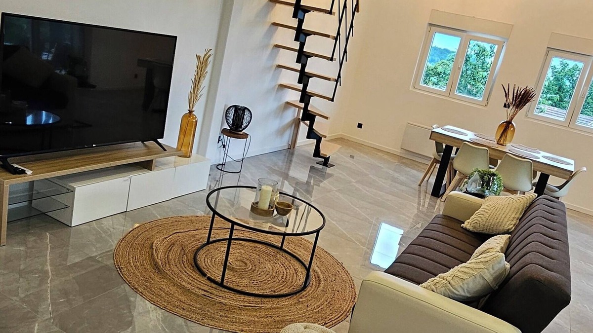 Lons-le-Saunier House | Brand new 97m2 house, peaceful and cosy