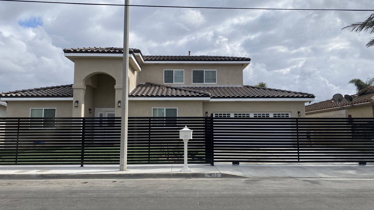 Santa Ana House | Brand new built 2022, 15 mins to Disneyland