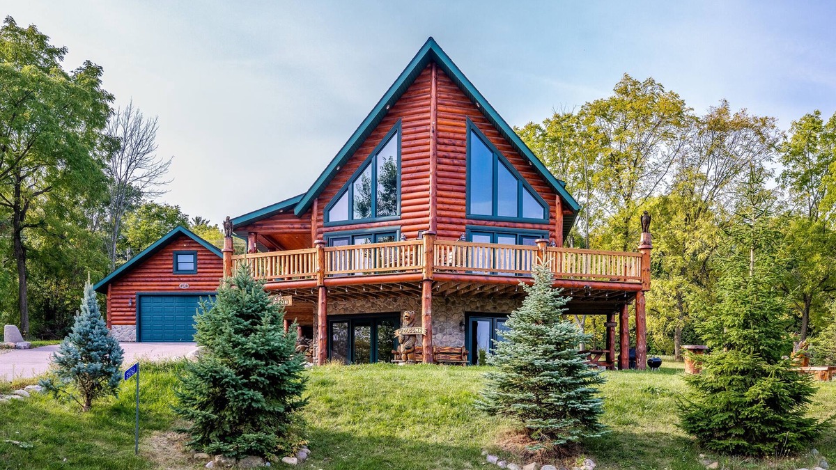Baraboo Cabin | Brand New Cabin For Getaway Vacation - 1 Mile From Devil's Lake And Close Dells