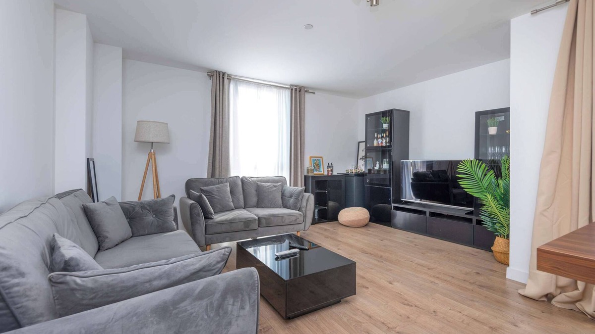 Livesey Apartment | Brand-new contemporary flat in Bermondsey