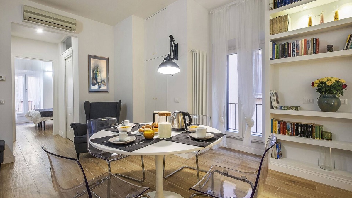 Rione II Trevi Apartment | Brand new elegant cozy in the heart of Rome. For couple or family wifi AC