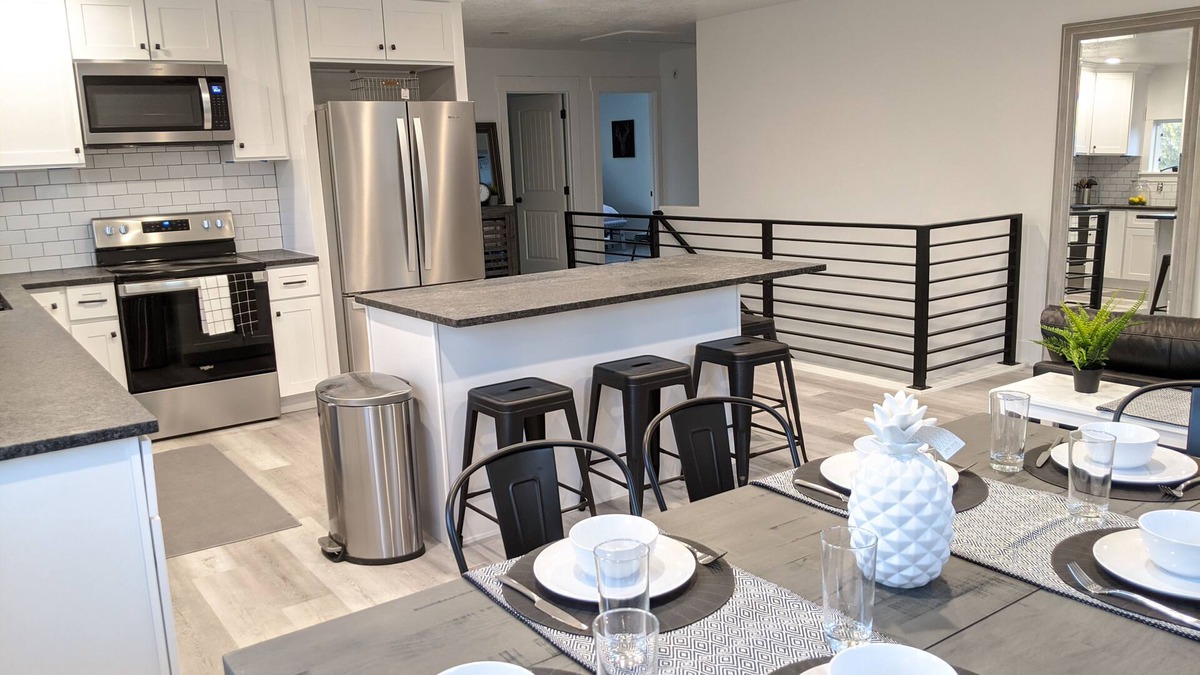 South Salt Lake House | Brand new everything