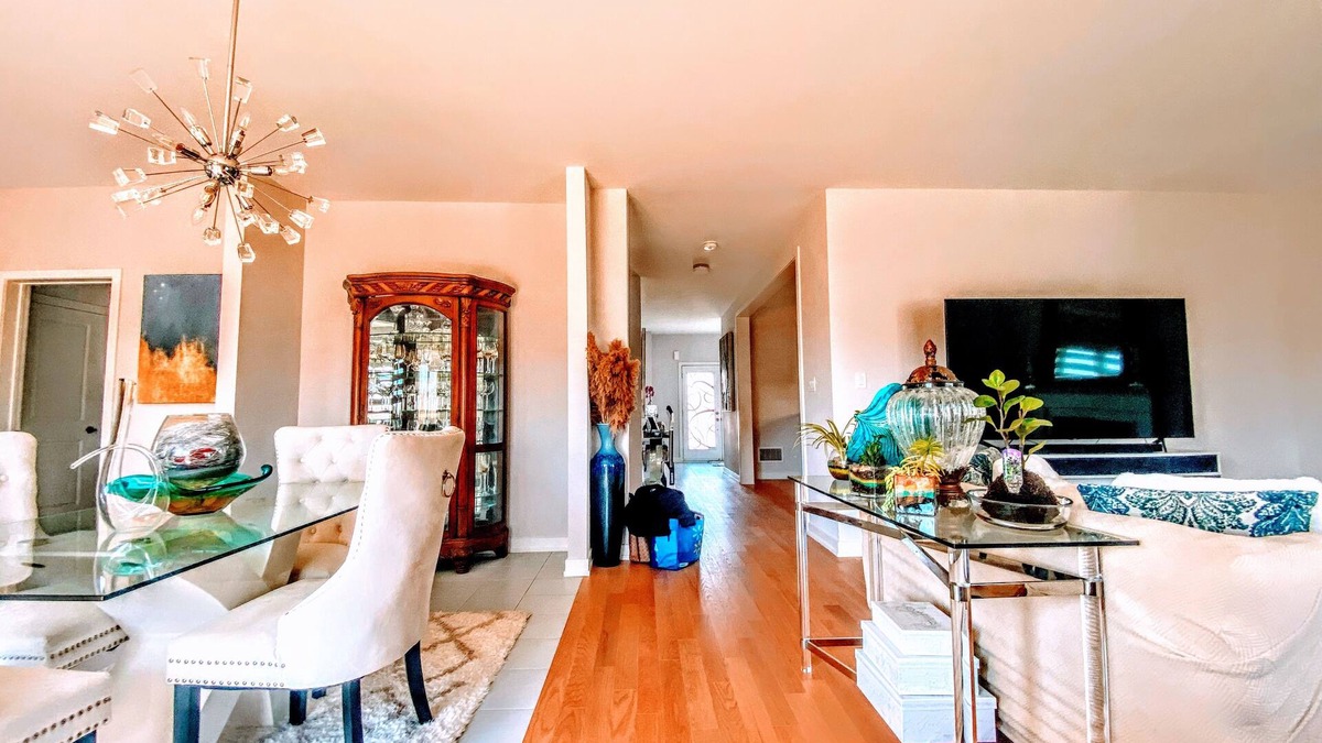 Simcoe House | Brand new home only 10 minutes from the beach! Stunning, quiet, family oriented!