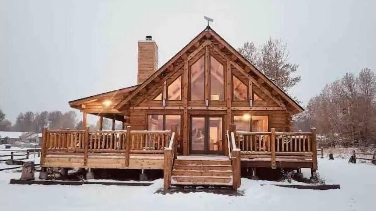 Chester Cabin | Brand New Log Home in Chester Ca, Meadow View