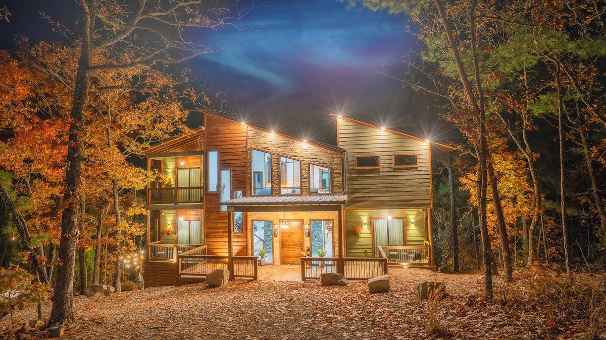 Pickens Cabin | Brand New Luxury Mountain Retreat | Yavi