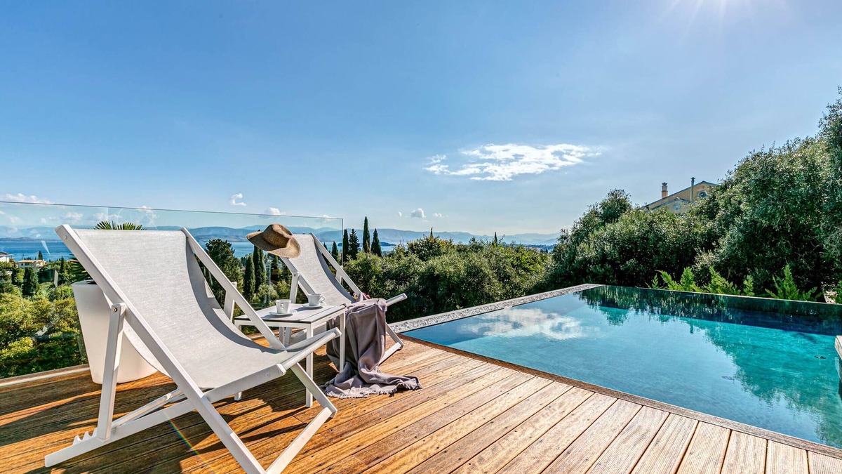 Evropouloi Villa | Brand-new luxury villa with panoramic views and infinity pool!
