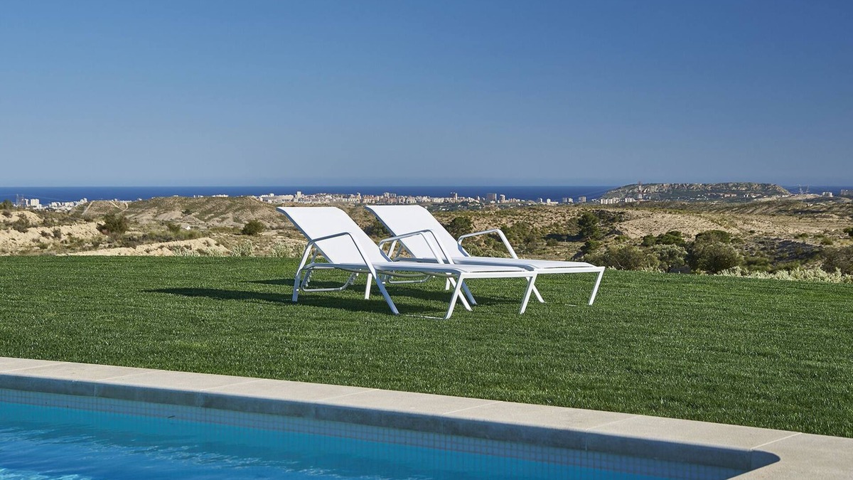 Hoya de los Patos Villa | Brand new luxury villa with panoramic sea views, private pool and jacuzzi