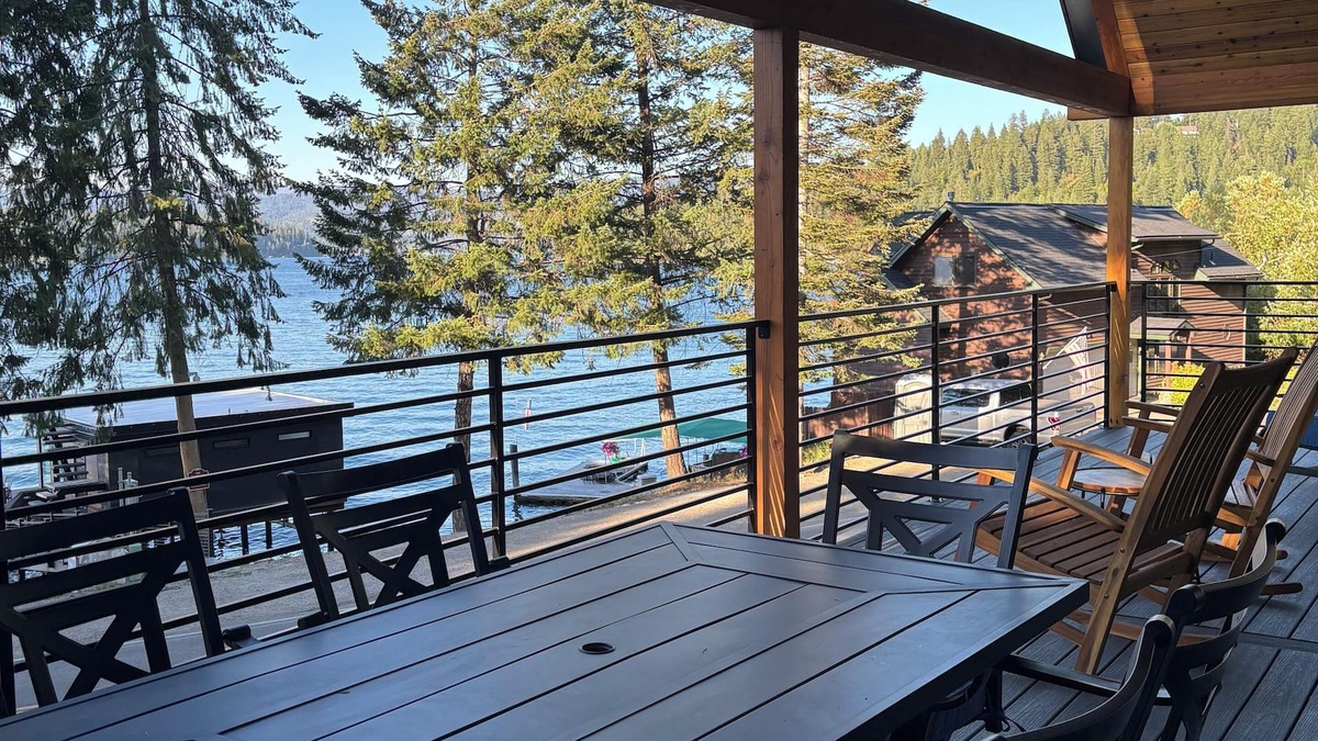 Hayden View Estates House | Brand New Modern Chalet on Hayden Lake Sleeps 12 w/Private Dock & Views