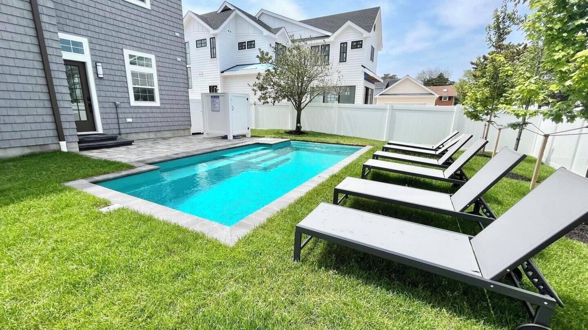 Sussex County House | Brand New Ocean Block Home w/Pool, Steps to Beach & Boardwalk – Sleeps 12!