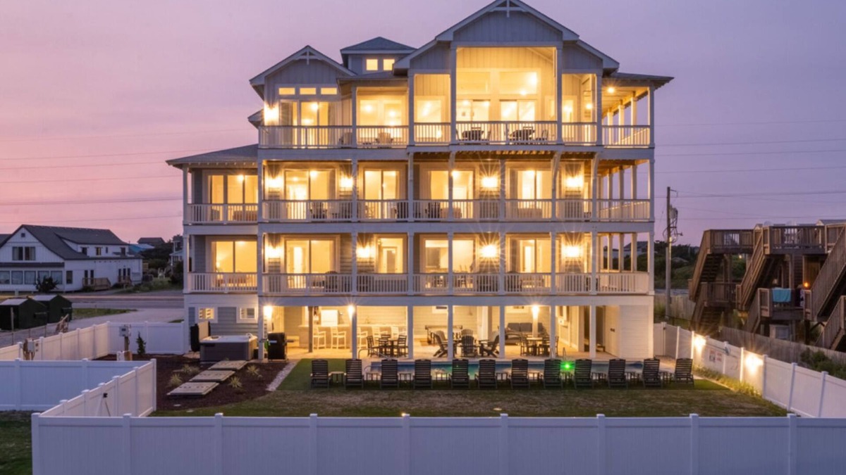 Hatteras Island House | Brand New Oceanfront Home + Pets Stay Free!