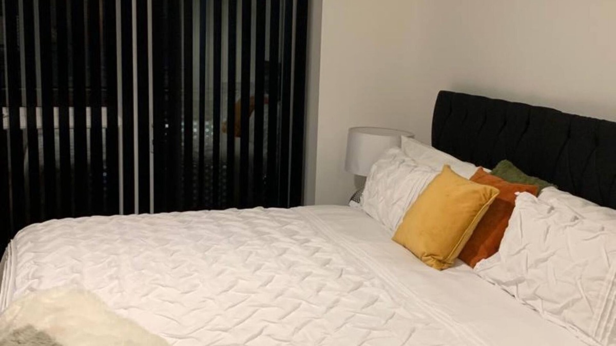 West Thurrock Apartment | Brand New One Bed Luxury Flat No Parties No Events