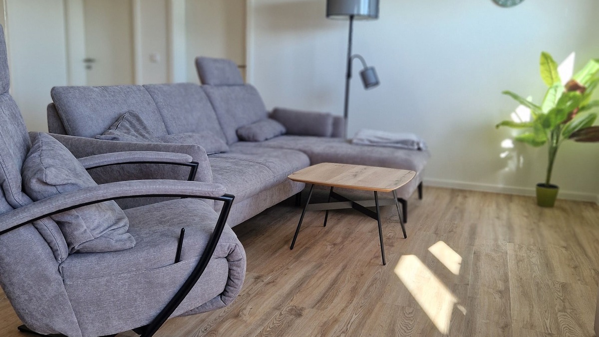 Tossens Apartment | Brand new penthouse vacation apartment "Tom" in Tossens