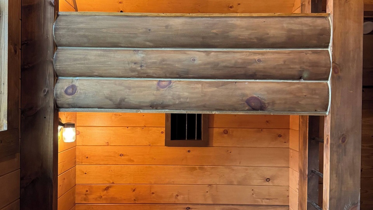 Jamestown Cabin | Brand new serene log cabin on the banks of the Cumberland River in Jamestown.