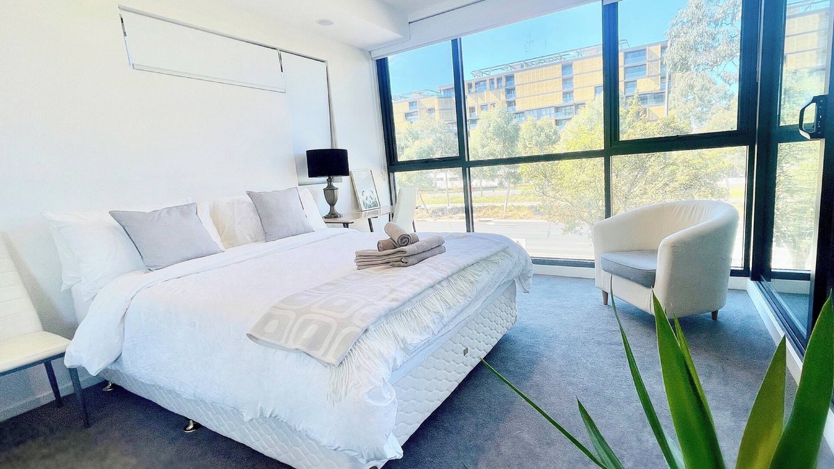 Dickson Apartment | Brand New Stylish 1BR Apartment Free Parking