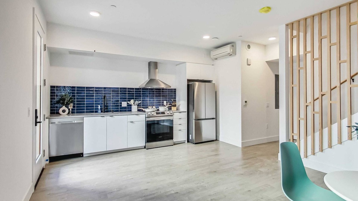 West Oakland Apartment | Brand New Stylish Studio Suite!