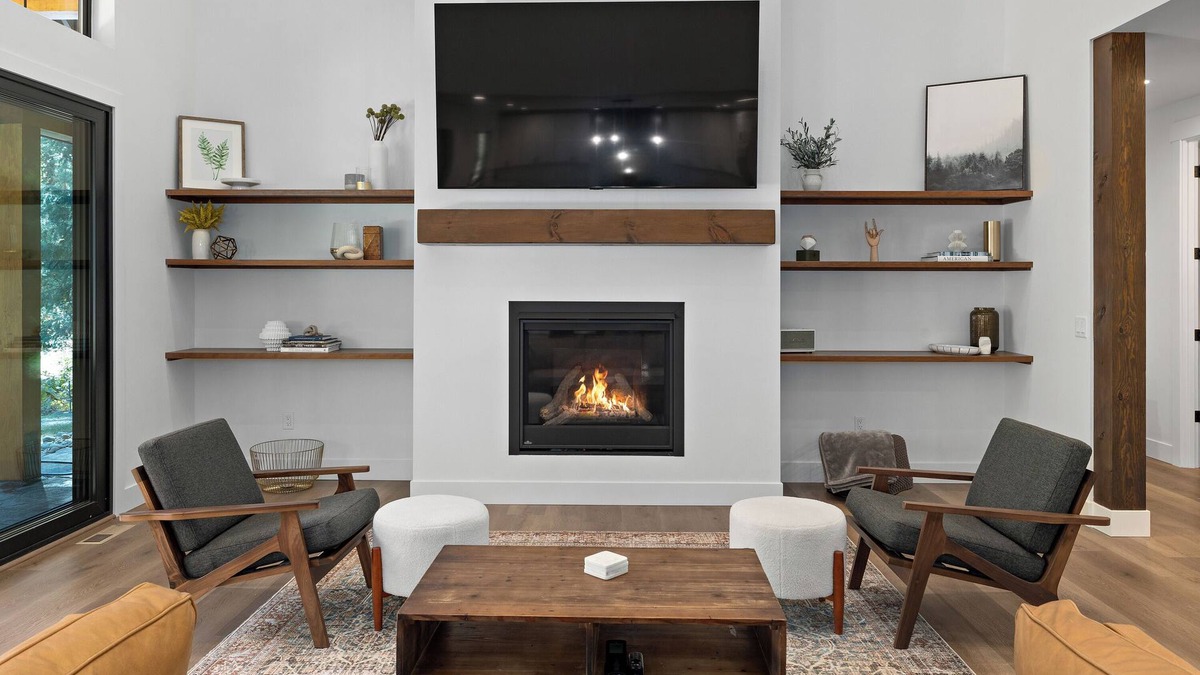 Ronald House | ~Brand New Suncadia Luxury Getaway~