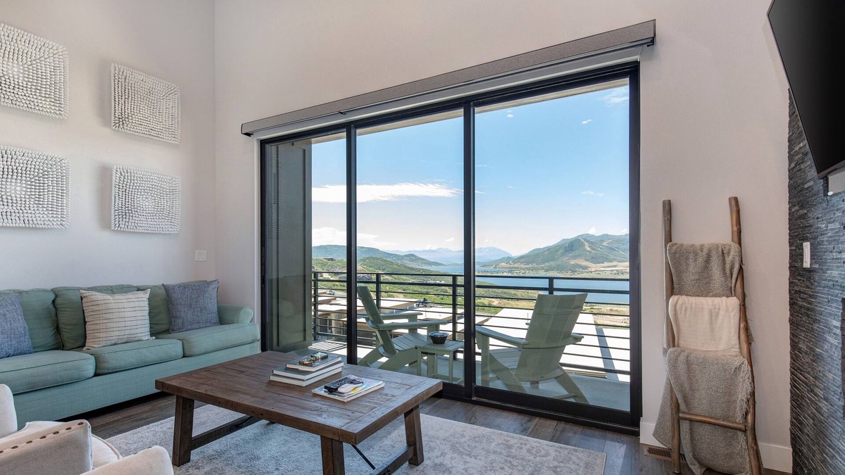 Hideout House | Brand-new townhome with breathtaking views - 12 mins to Park City & Deer Valley