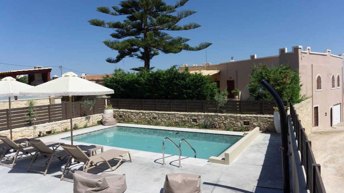 Pikris Villa | Brand new villa in picturesque village!