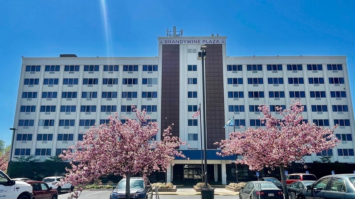 Claymont Hotel | Brandywine Plaza Hotel